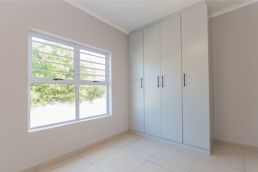 4 Bedroom Property for Sale in Country Club Western Cape